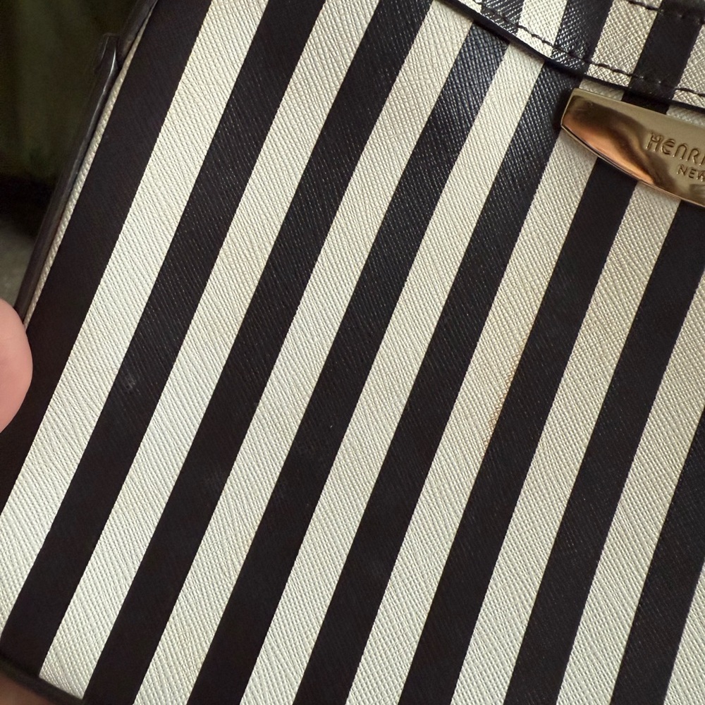 Henri Bendel Brown and White Crossbody Bag - Picture 3 of 10